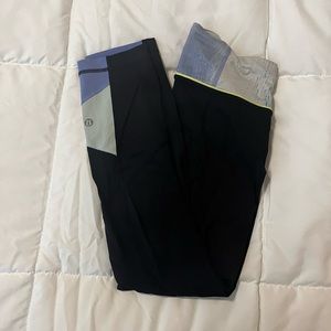 Lululemon size 2 color block leggings